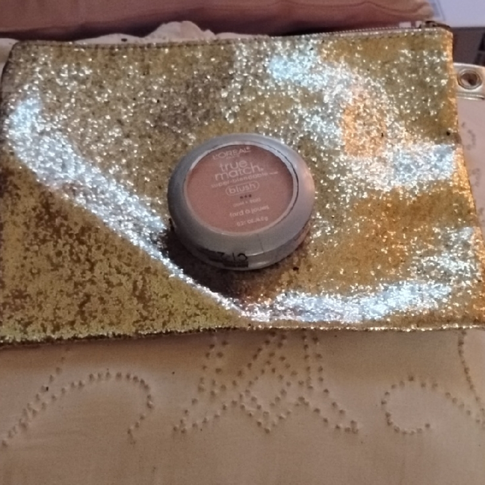 L'Oreal Blush Red and Brown Matte Finish